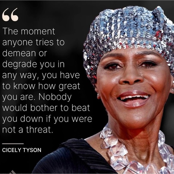 Create for a Live Show - Picture 9 of 9